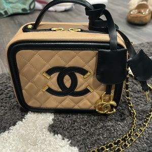 Chanel beige and black small filigree